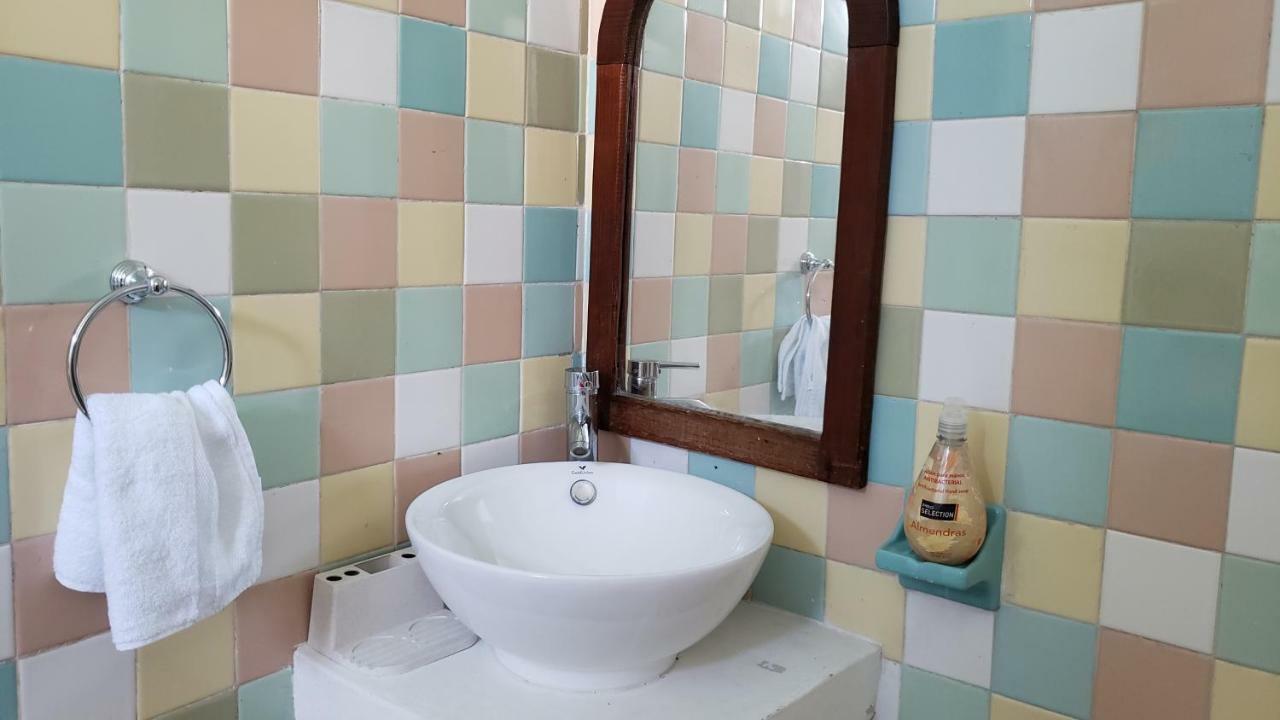 Casa Baeza Apartament, The Best Location, 70Mts From The Sea Косумель Экстерьер фото