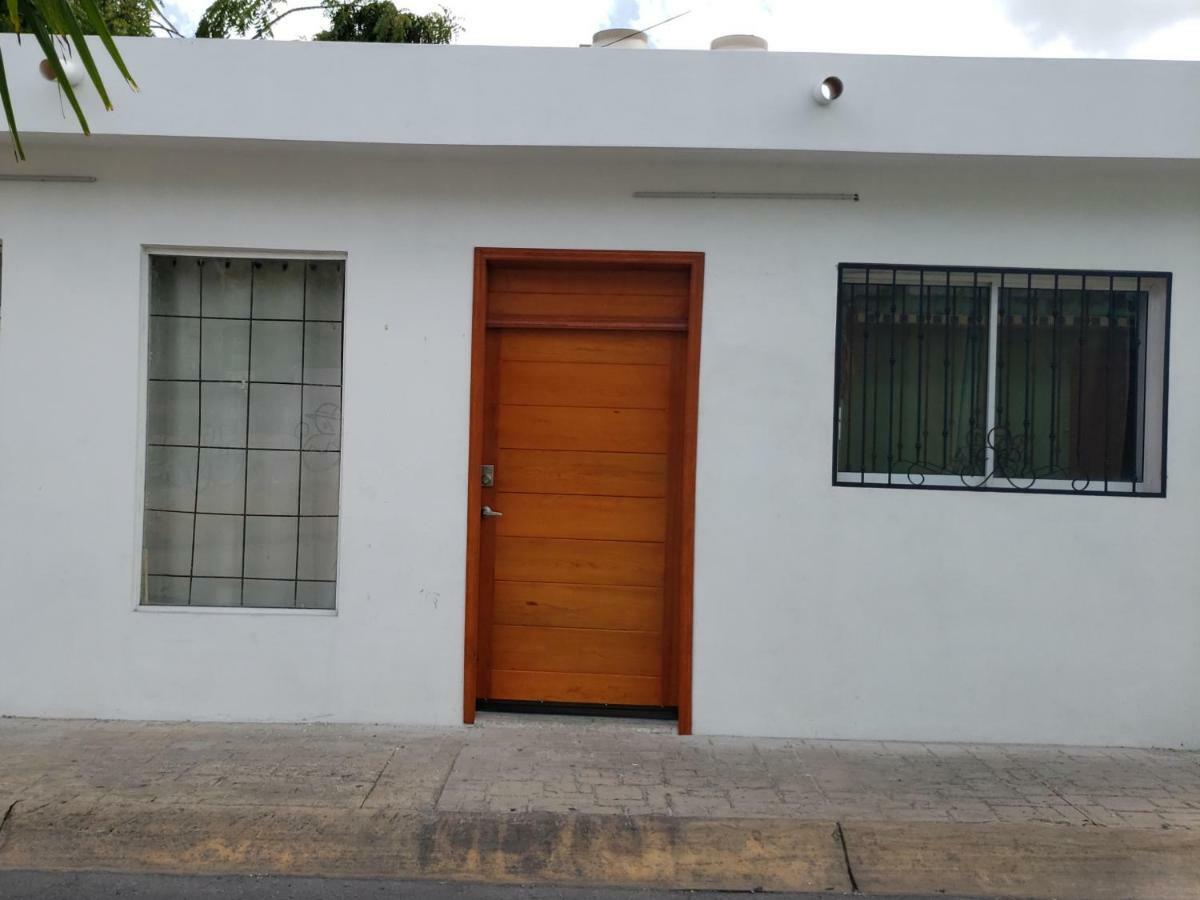 Casa Baeza Apartament, The Best Location, 70Mts From The Sea Косумель Экстерьер фото